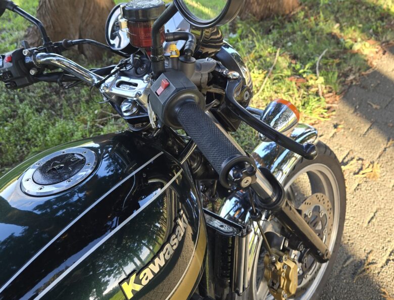 ゼファー750　ニッシンのキャリパー流用 ゼファー400